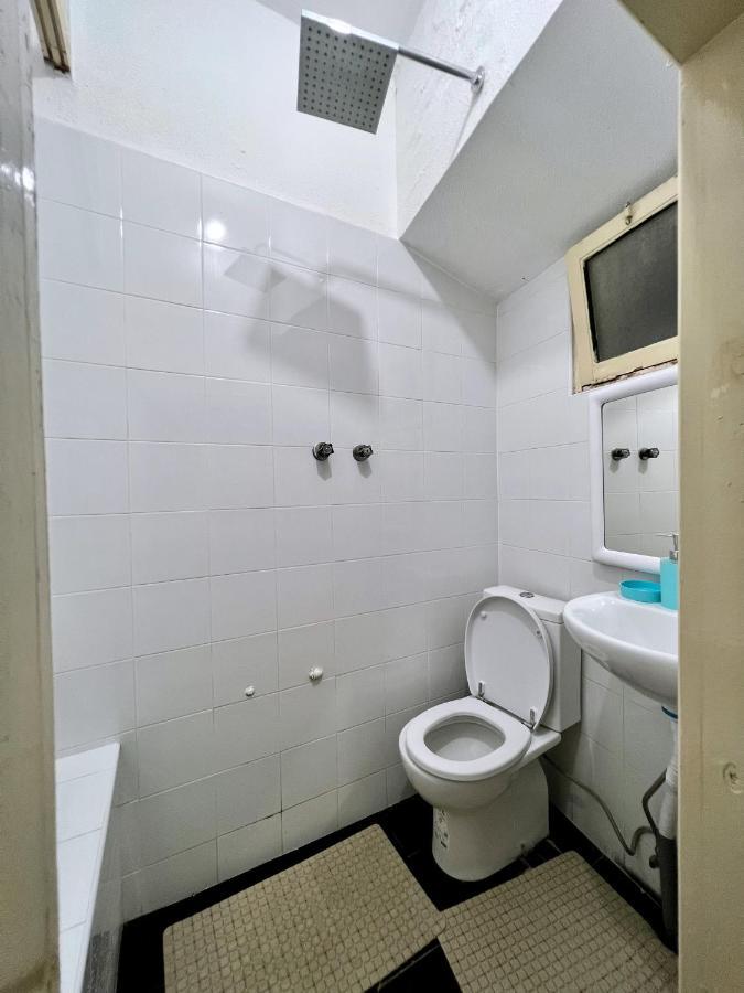 Cosy Mouraria Rooms Лиссабон Экстерьер фото